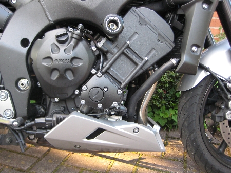 YAMAHA 122_3.jpg
